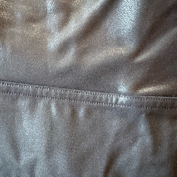 Spanx (faux) leather leggings size medium - Picture 4 of 4